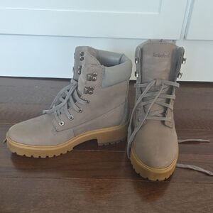 Timberland Women's Gray and Tan Combat Boots - Only Worn Once